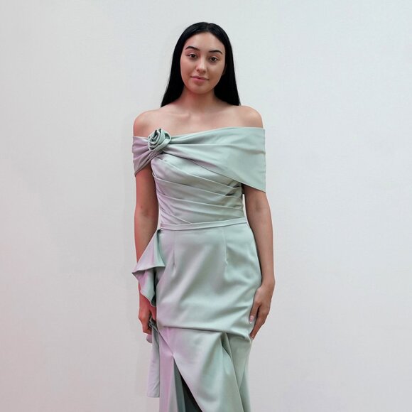 New Bridesmaid Off Shoulder Ruffled Dress w/ Rosette Detail & Leg Slit JT2716C - Picture 1 of 8